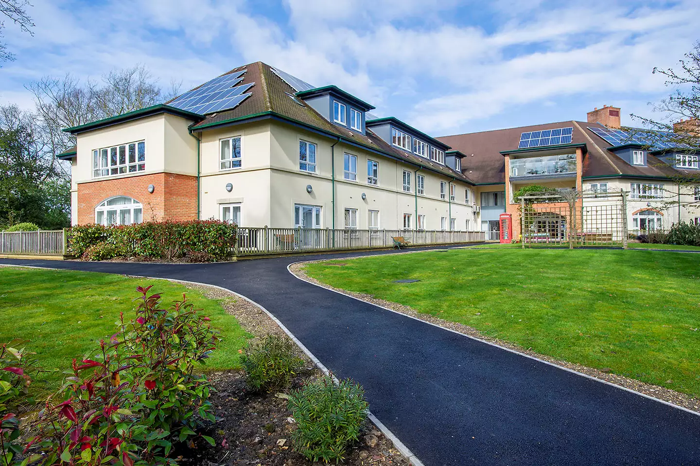 Upton Manor Care Home, Poole Luxury Residential, Nursing and Dementia