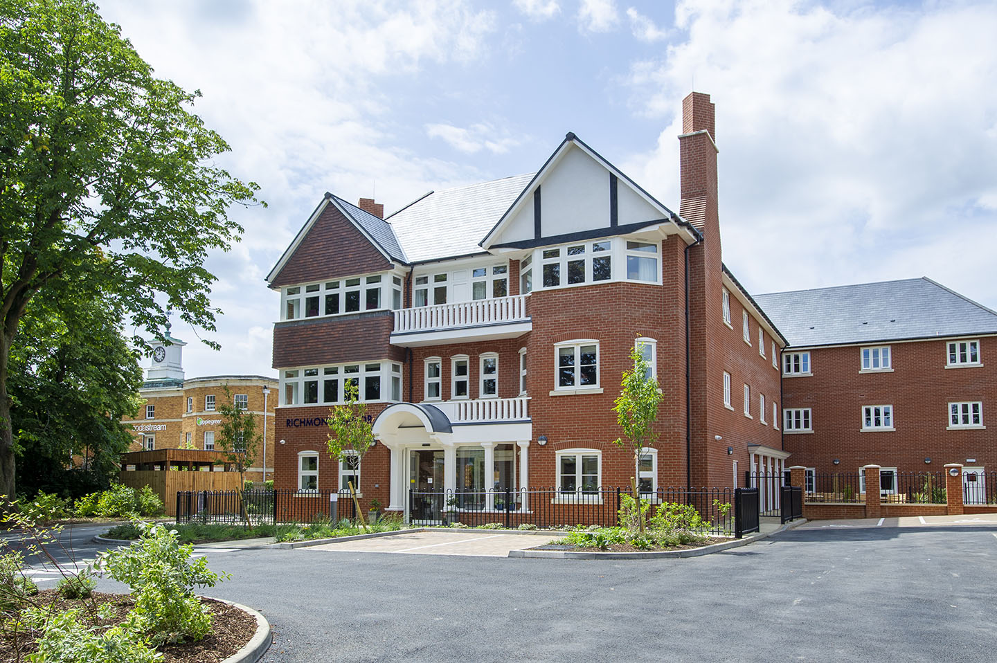 Front view of Richmond Manor Care Home, Dunstable Bedfordshire with landscaped entrance