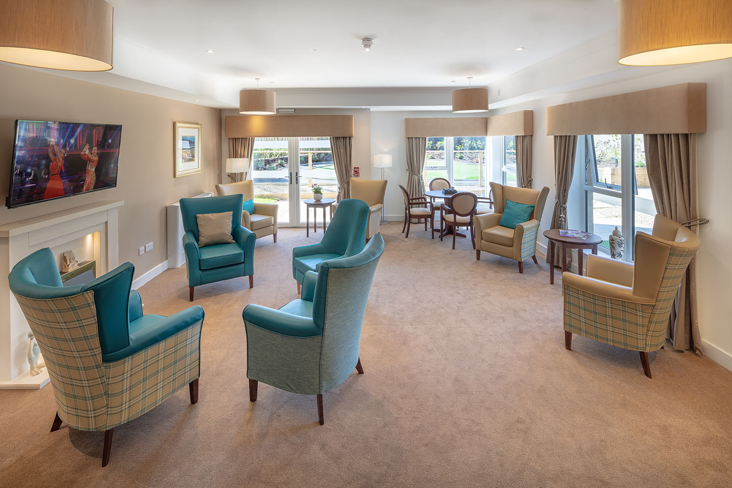 Milngavie Manor Care Home, East Dunbartonshire Luxury Nursing