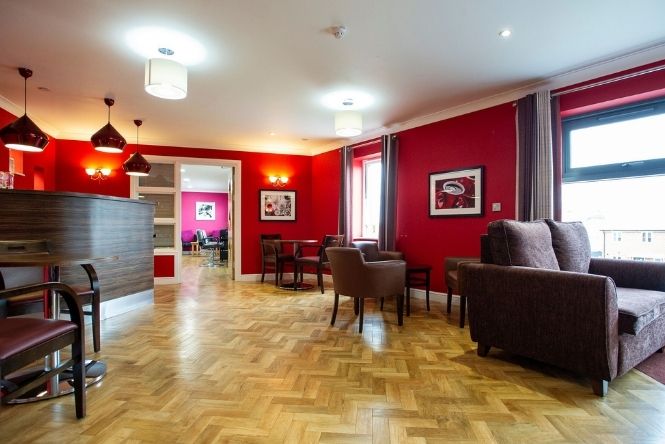 Care area in Caddington Grove in Dunstable