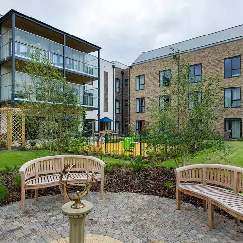 Elstow Manor Care Home, Bedford. A Exterior (6)