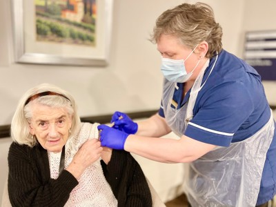Vaccinations Rolled Out to Every Hamberley Care Home Across the UK