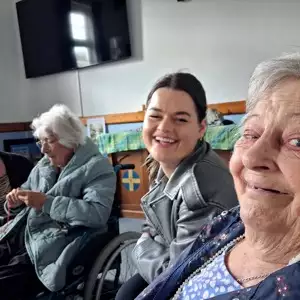 669569245 122182920974604599 4379584197606976537 N