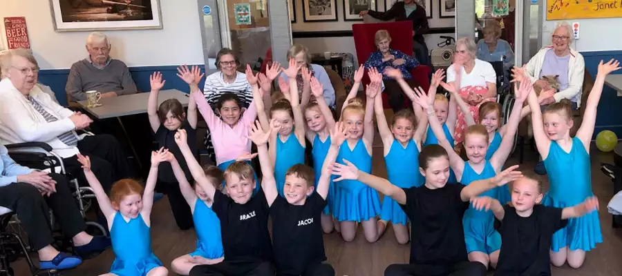 Little dancers wow Abbots Wood Residents
