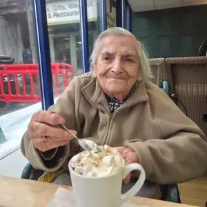 611954743 891912296684107 1311554977131407297 N