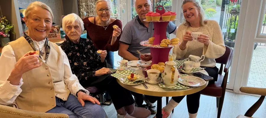 Letters of Love - Keynsham Home Initiative Brings Families Together