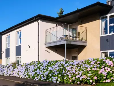 Care Home in Milngavie: Nursing Care, Residential Care and Dementia Care Near You
