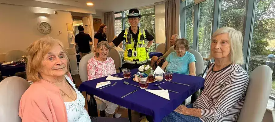 Verwood House Welcomes Local Police and Honours Crews on 999 Day